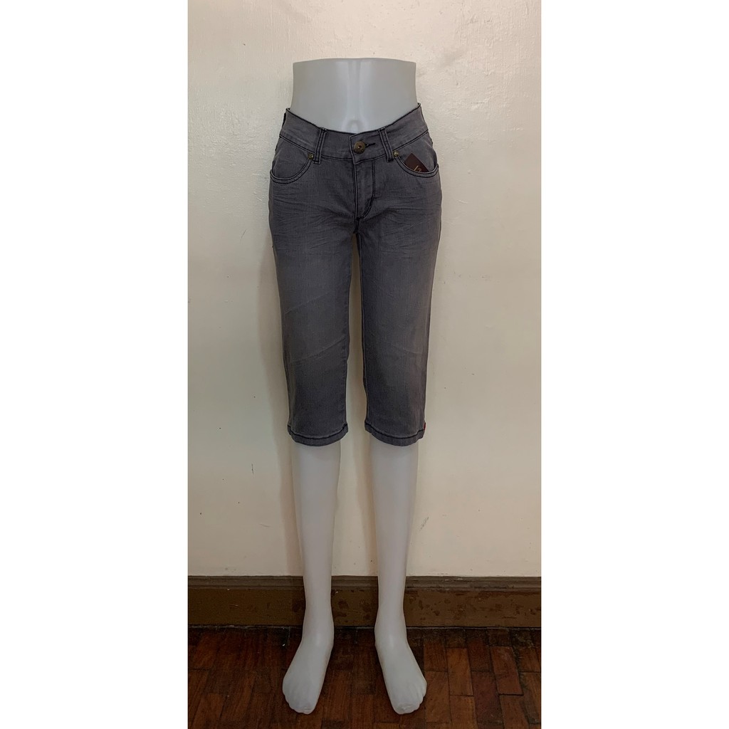 LADIES FASHION SHORT/korean fashion casual maong tokong Shopee