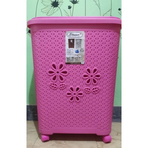 RATTAN WOVEN PLASTIC LAUNDRY BASKET (with gulong) Shopee Philippines