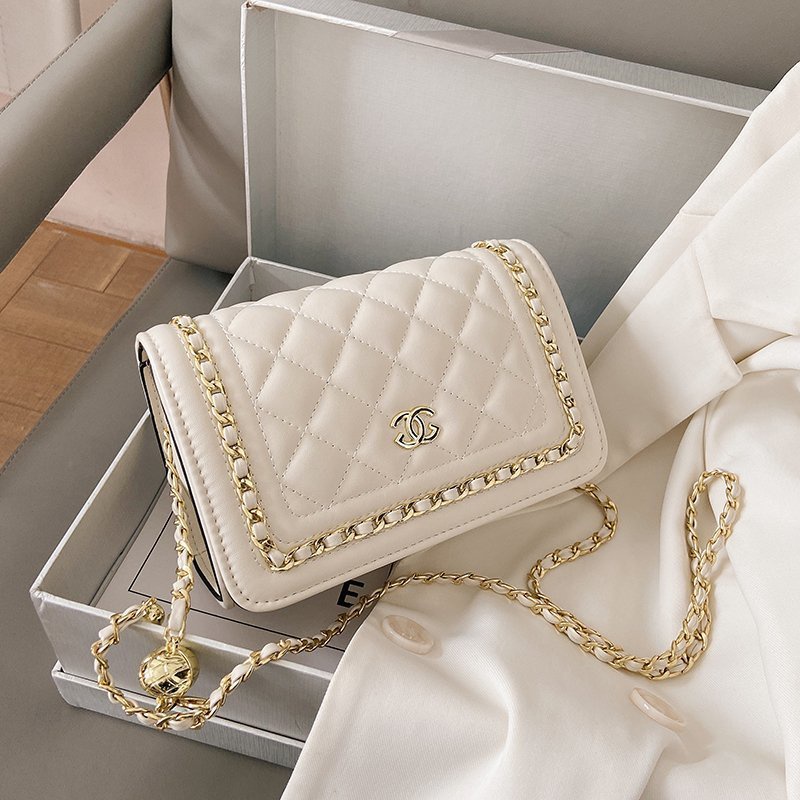 New Women Leather Chain Bag Korean Fashion Sling Shoulder Bags Quality