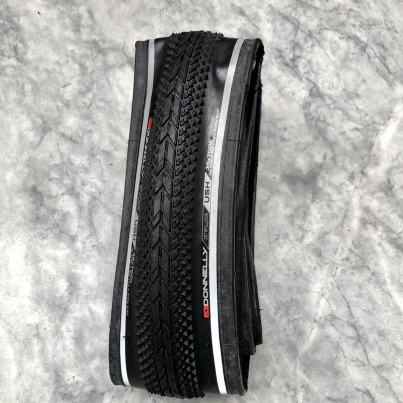 DONNELLY XPLOR USH white reflector tire size 35x700c sold per piece