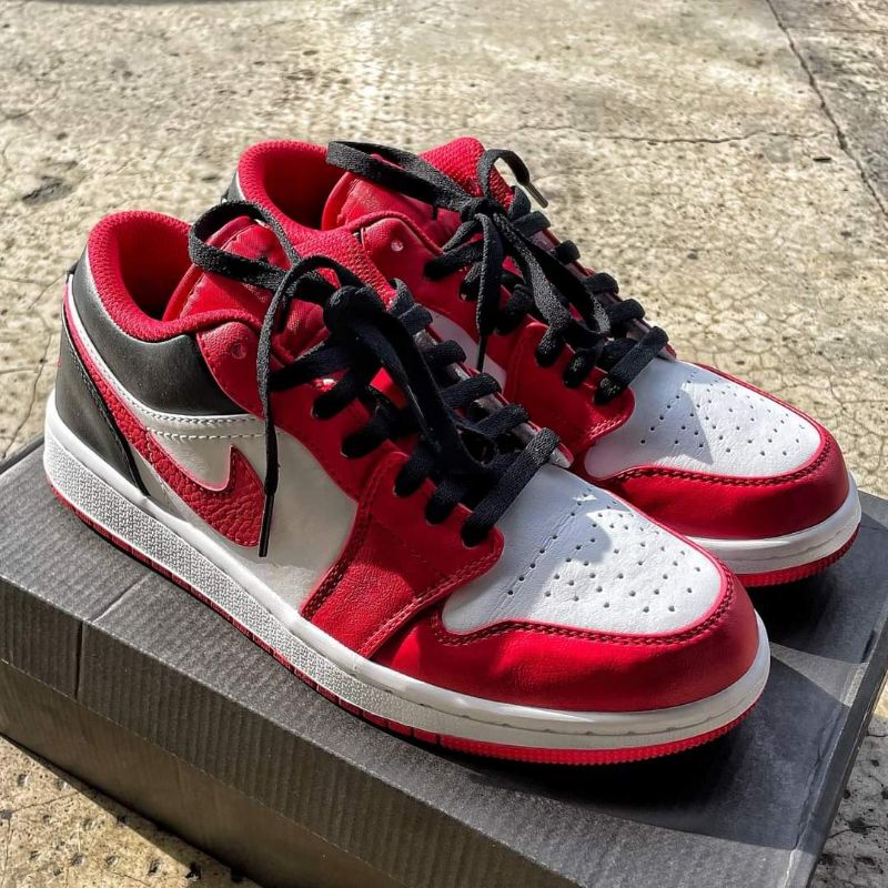 AIR JORDAN 1 LOW RED/BLACK Shopee Philippines