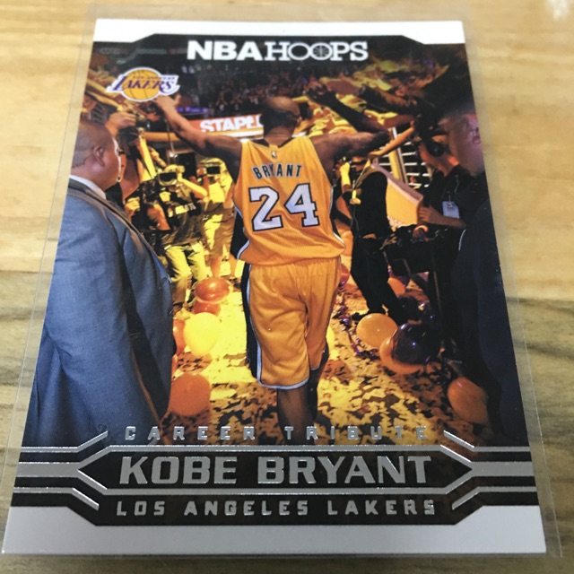 KOBE BRYANT 2017 NBA HOOPS Career Tribute 300 Best Buy Mint Lakers NBA Kobe Bryant Lakers