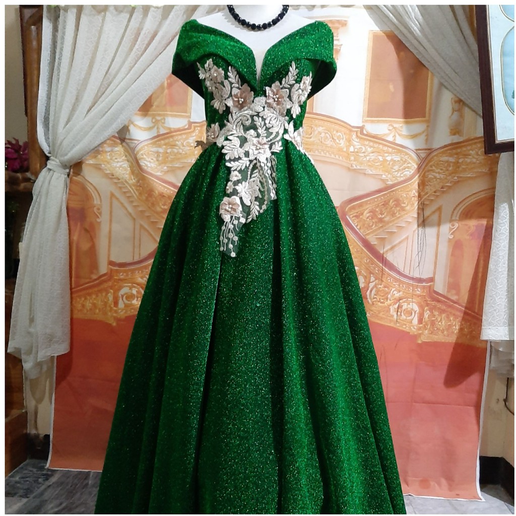 emerald green gown Dresses Images 2022