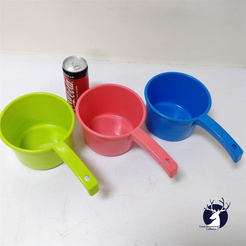 HIGH QUALITY 3PCS PLASTIC WATER DIPPER BATHROOM DIPPER MULTIPURPOSE