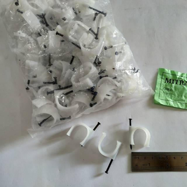 Pvc Pipe Clamps And Nails 1 "/ Pvc Pipe Clamps + Nails / Quality
