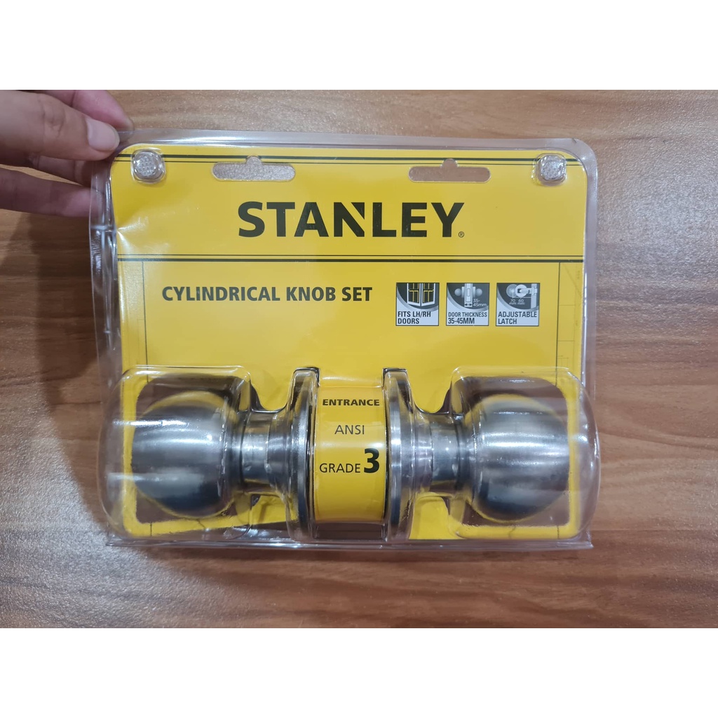 Stanley Doorknob Cylindrical Door Knob Entrance Lockset Keyed Entry