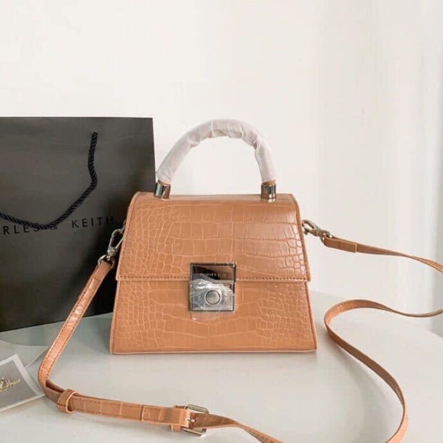 New Design Handbag Charles And Keith's