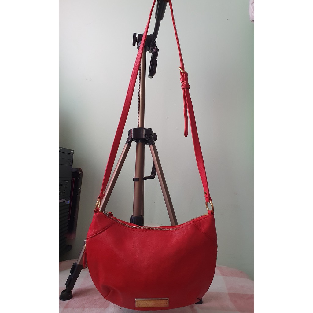 Marc Jacobs Expandable Crossbody Bag (from Japan) Shopee Philippines