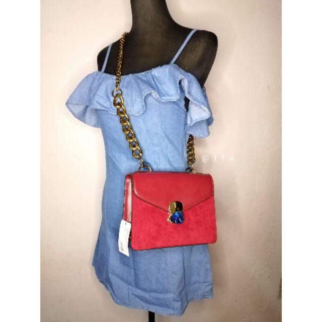 Chunky Gold Chain Bag Strap Literacy Basics