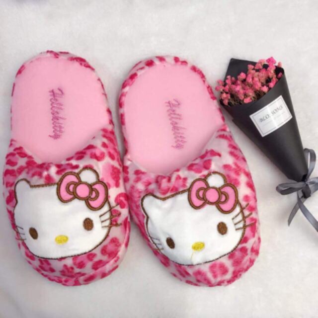 hello kitty house slippers one size for adult (10 inches ) Shopee