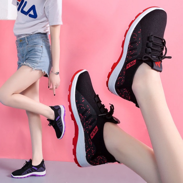 999 Women Rubber shoes Selling (add one size more) Shopee Philippines