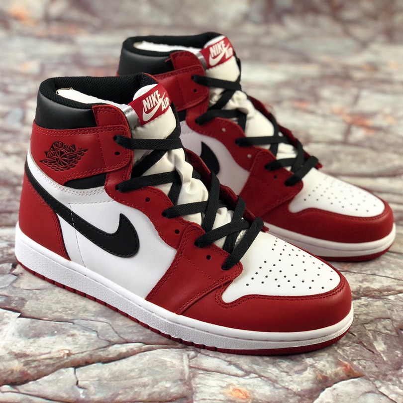 AIR JORDAN 1 High Cut Basketball Shoes Mid for Men and Women Sneakers