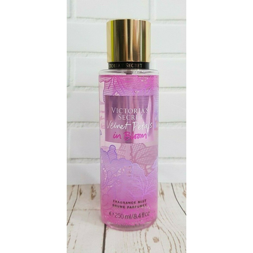 Victoria's Secret VELVET PETALS in BLOOM Fragrance Mist Shopee