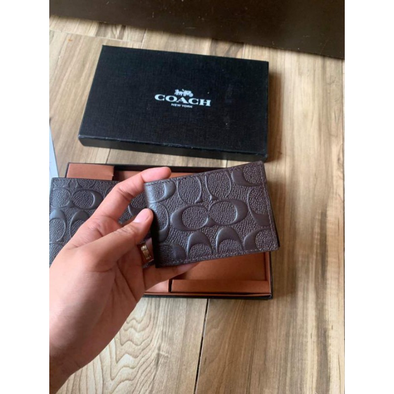 Coach Compact ID Wallet In Signature Crossgrain Leather Mahogany