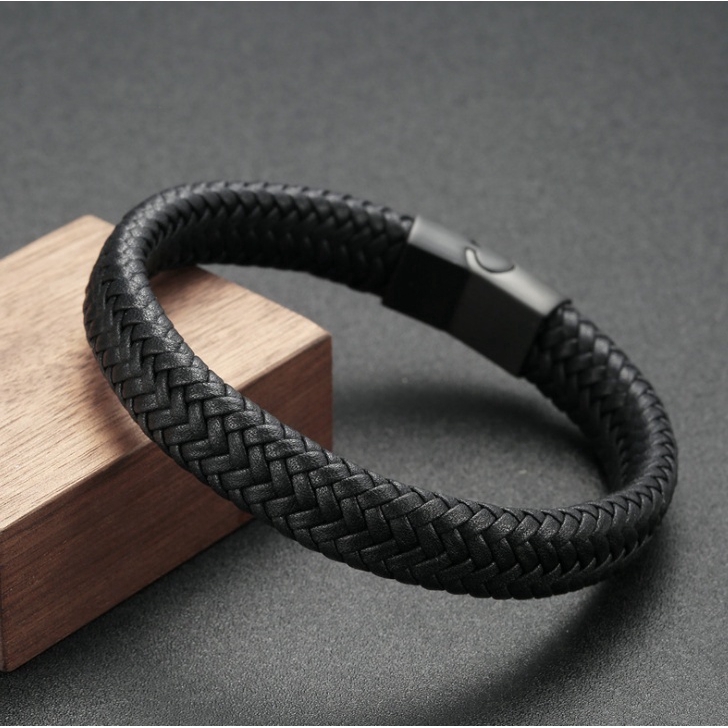 Fashion Woven Leather Bracelet Handmade Bracelet Black Buckle