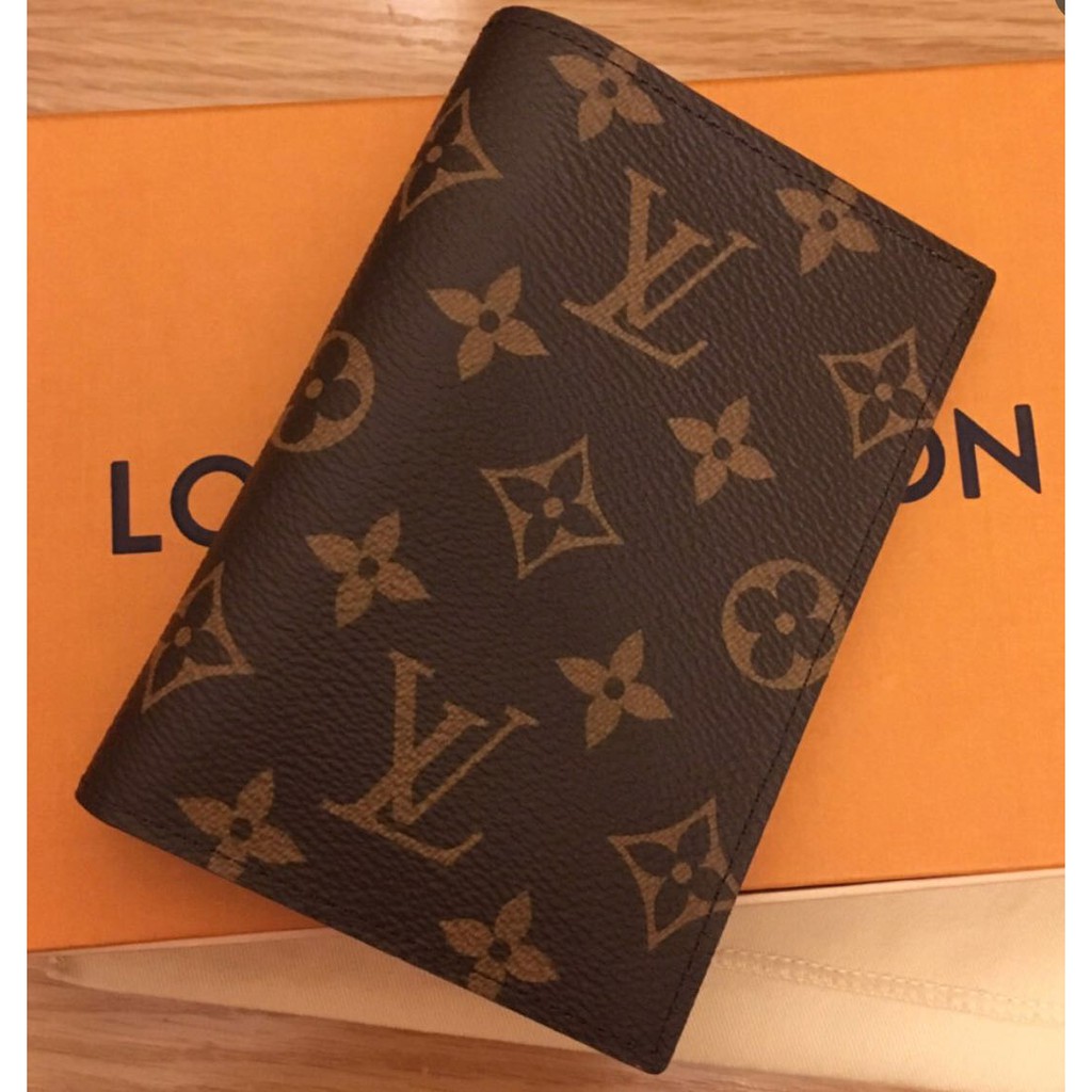 LV Passport Holder COD (With Box) Shopee Philippines