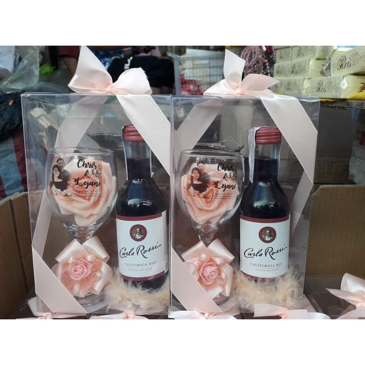 WEDDING SOUVENIR FOR PRINCIPAL SPONSOR [CARLO ROSSI} 350EACH Shopee