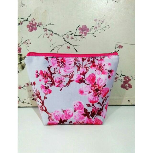 triangle zippered pouch /COD VIA J&T EXPRESS (MADE TO