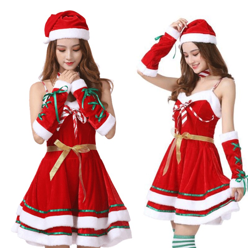 Total 94+ imagen female santa outfit Abzlocal.mx
