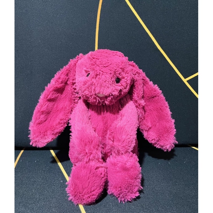 Jellycat London Authentic Medium Strawberry Bunny (RARE) Shopee