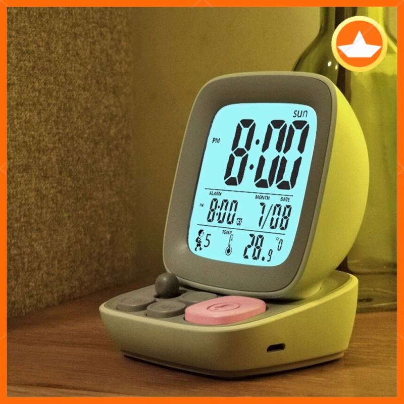 Personalized LCD digital electronic alarm clock retro small computer