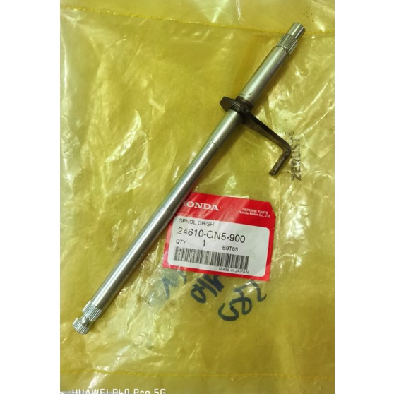 Spindle, Gear Change Shaft Xrm 110/Wave 100 Honda Genuine parts made in