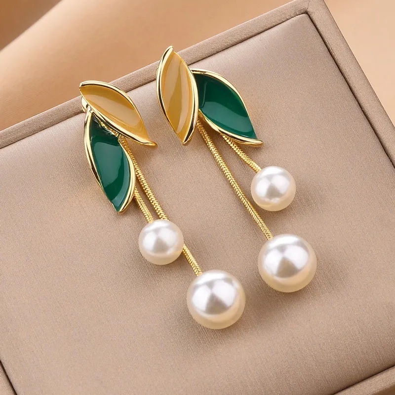 2022 Korean Influencer Long HighEnd Slimmer Look Pearl Earrings