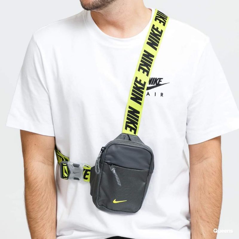 NIKE SPORTSWEAR ESSENTIAL HIP PACK Shopee Philippines