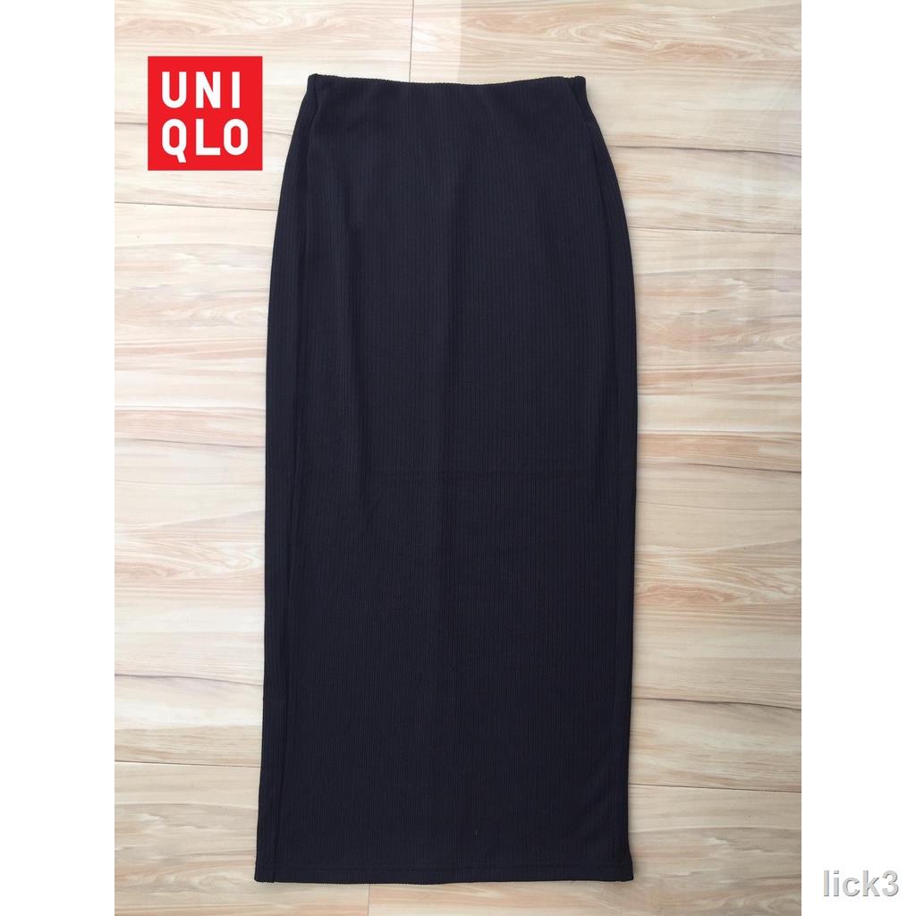 Uniqlo highwaisted long skirt with backslit (label cut) Shopee