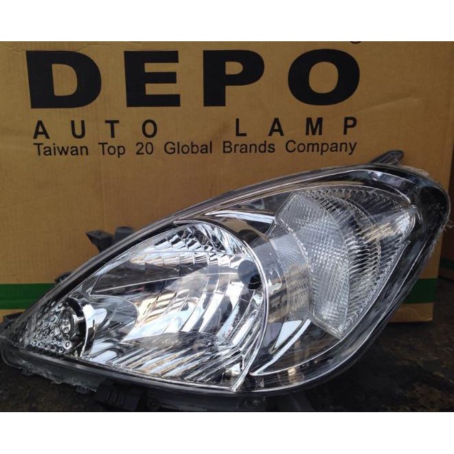Headlight Head Light Toyota Innova 2005 2006 2007 2008 2009 2010 2011