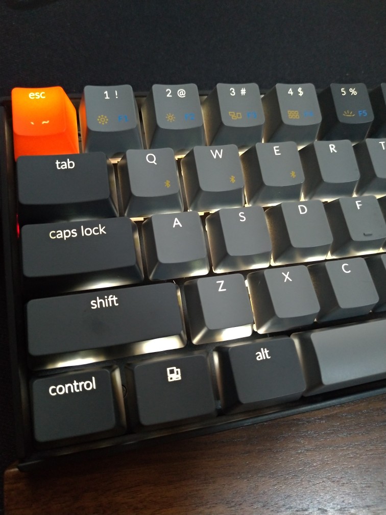 Keychron K6 Wireless Mechanical Keyboard (65 Layout, Wired/Bluetooth