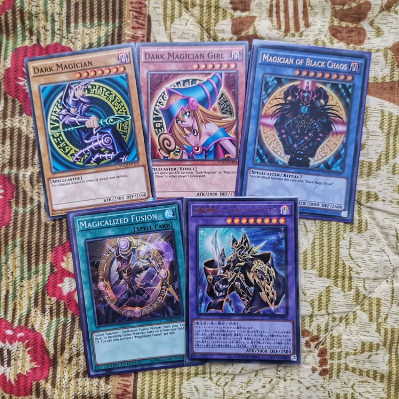 Yugioh! TCG Dark Magician Mini Bundle (Magicalized Fusion, Magician