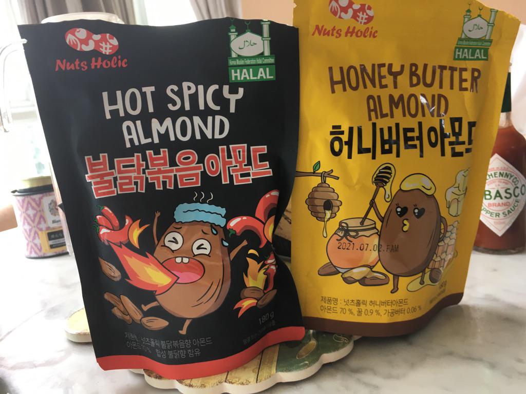 [KOREAN HALAL FOOD] Nutsholic Honey Butter Almond / Hot Spicy Almond / Strawberry Almond 180g