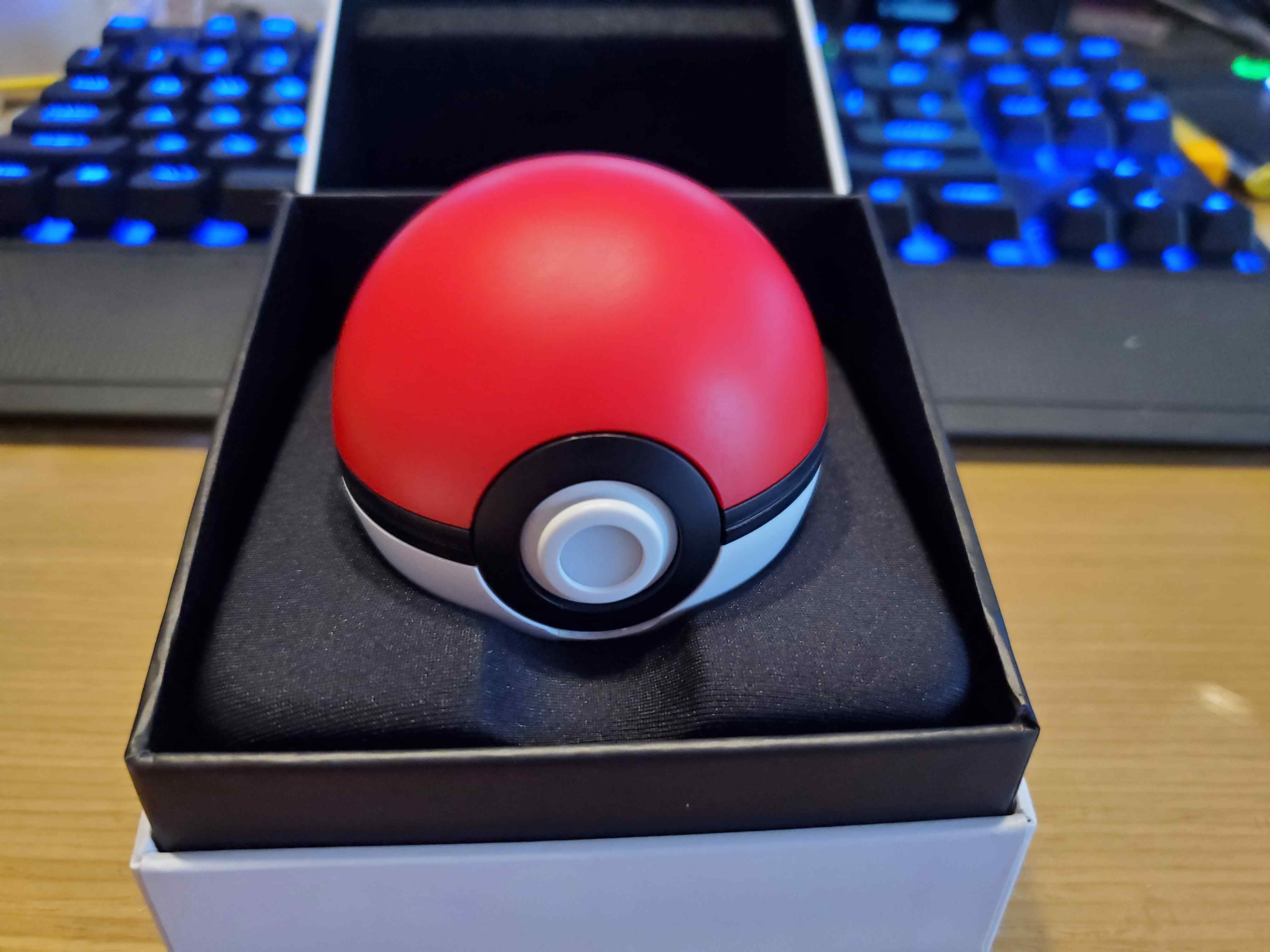 Razer Pokemon Pikachu True Wireless Headset Bluetooth