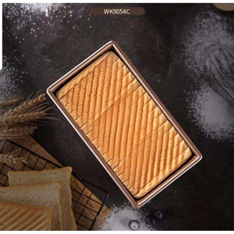 CHEFMADE Carbon Steel Loaf Pan with Lid NonStick Bread Tin(450g