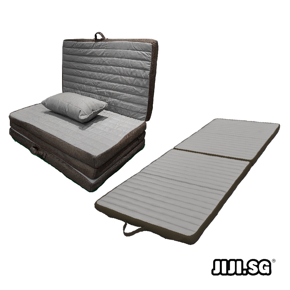 (JIJI.SG) OKEMIA Foldable Mattress / 4 Fold / Compact / Medium Soft