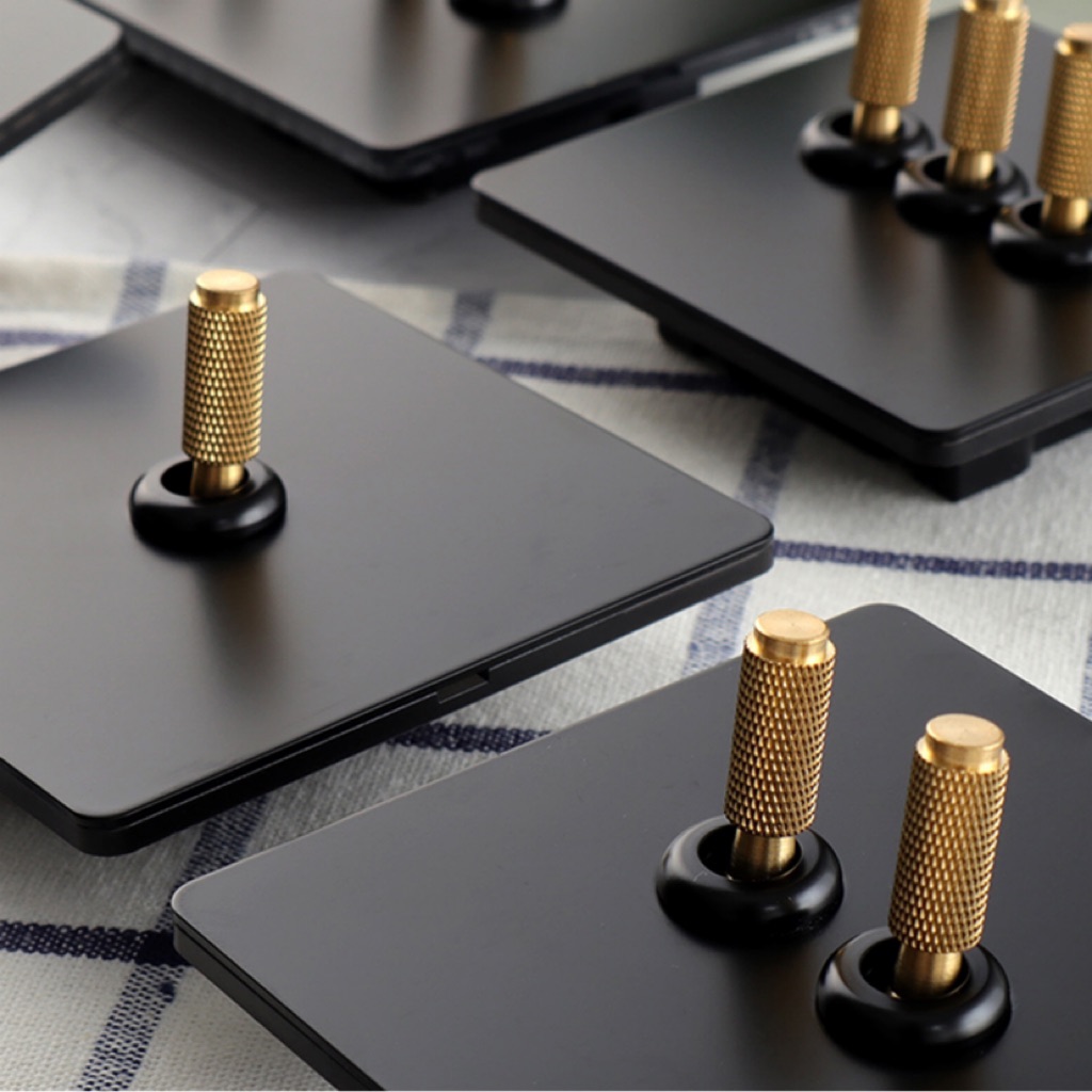 Brass wall switch,Vintage toggle switch 220V 1/2/3/4Gang.2Way 10A