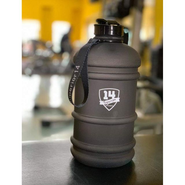 SUPERIOR 14 WATER BOTTLE 2.2 L LIMITED EDITION Shopee Singapore