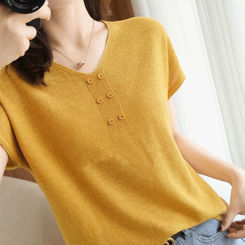 Knitted ice silk Vneck shortsleeved Tshirt solid color casual loose