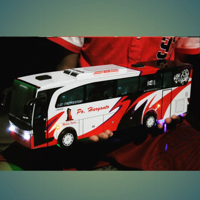 Miniature Bus Miniature Bus Po Haryanto Tsalju Full Headlight Diecast