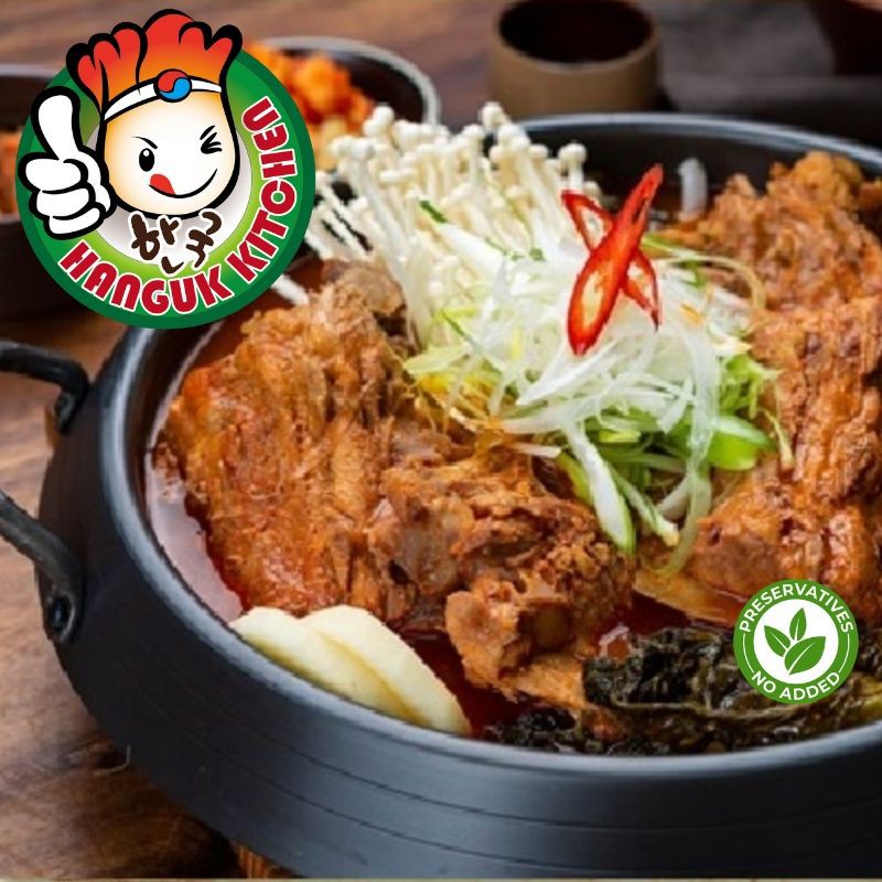 [HEAT & SERVE] Traditional Korean Pork Rib Stew (Gamjatang) 550g (For 1