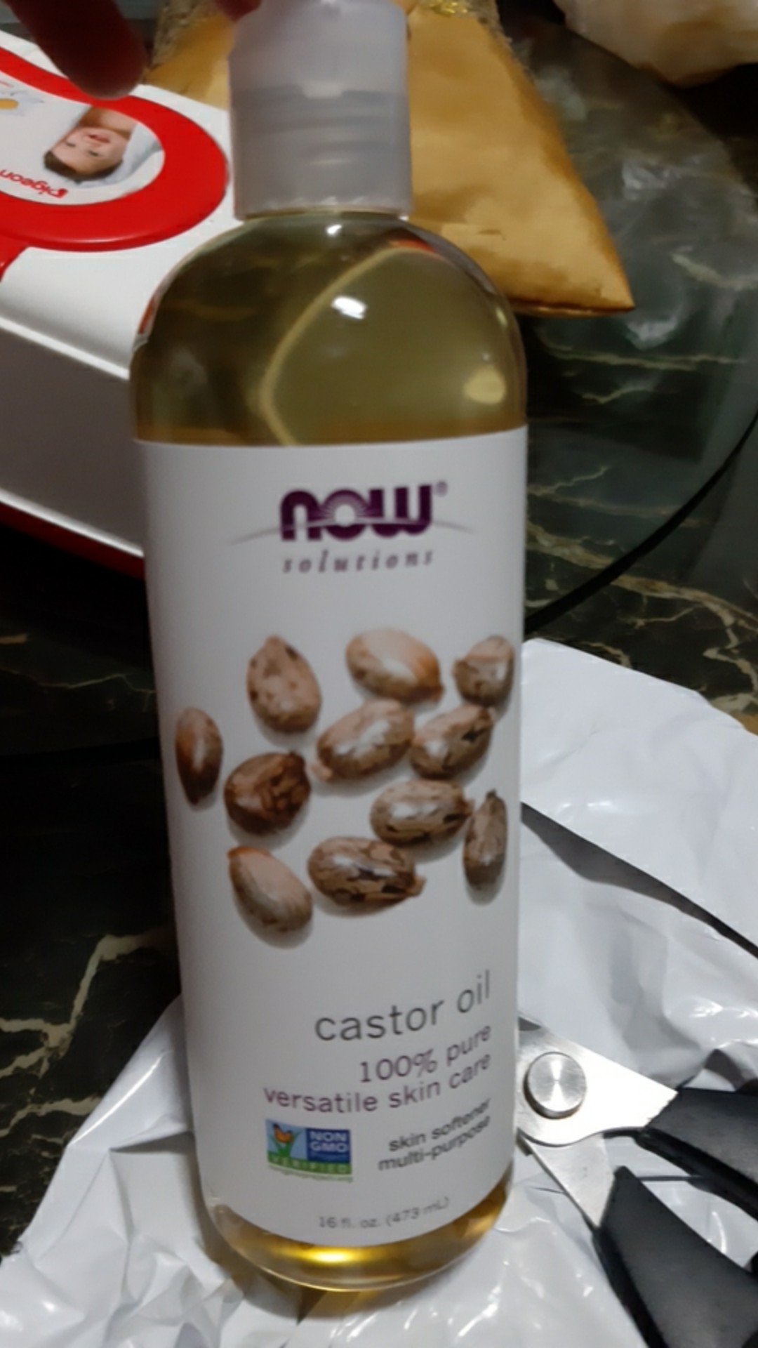 Castor Oil / Coconut Oil / Sweet Almond Oil / Grapeseed Oil / Organic