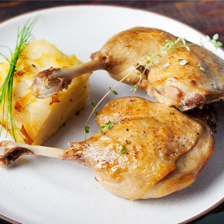 (2 Legs) Duck Leg Confit + Brown Sauce (Cooked) [Kuro Kitchen by Seth