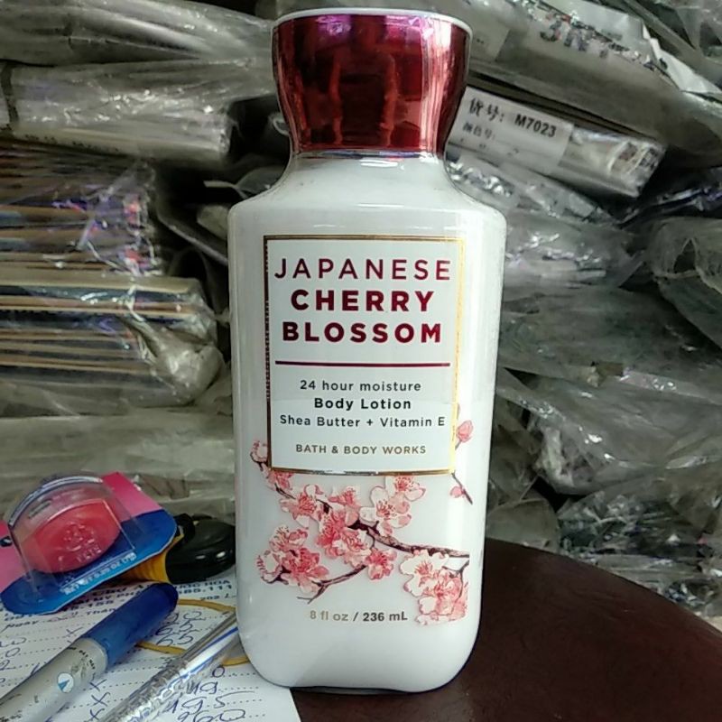 JAPANESE CHERRY BLOSSOM Shea & Vitamin E body lotion 236ml Shopee