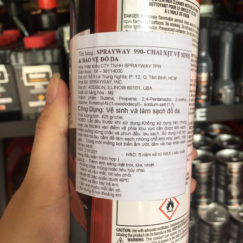Mua Chai Xịt Vệ Sinh Và Bảo Vệ Đồ Da Sprayway Vinyl & Leather Cleaner (990) 425g chamsocxestore