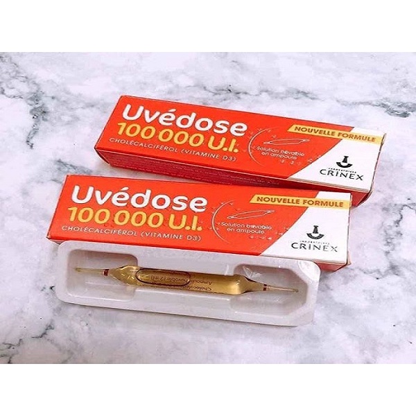 Vitamin D3 Uvedose 100 000 UI cho bé trên 18 tháng giá cạnh tranh
