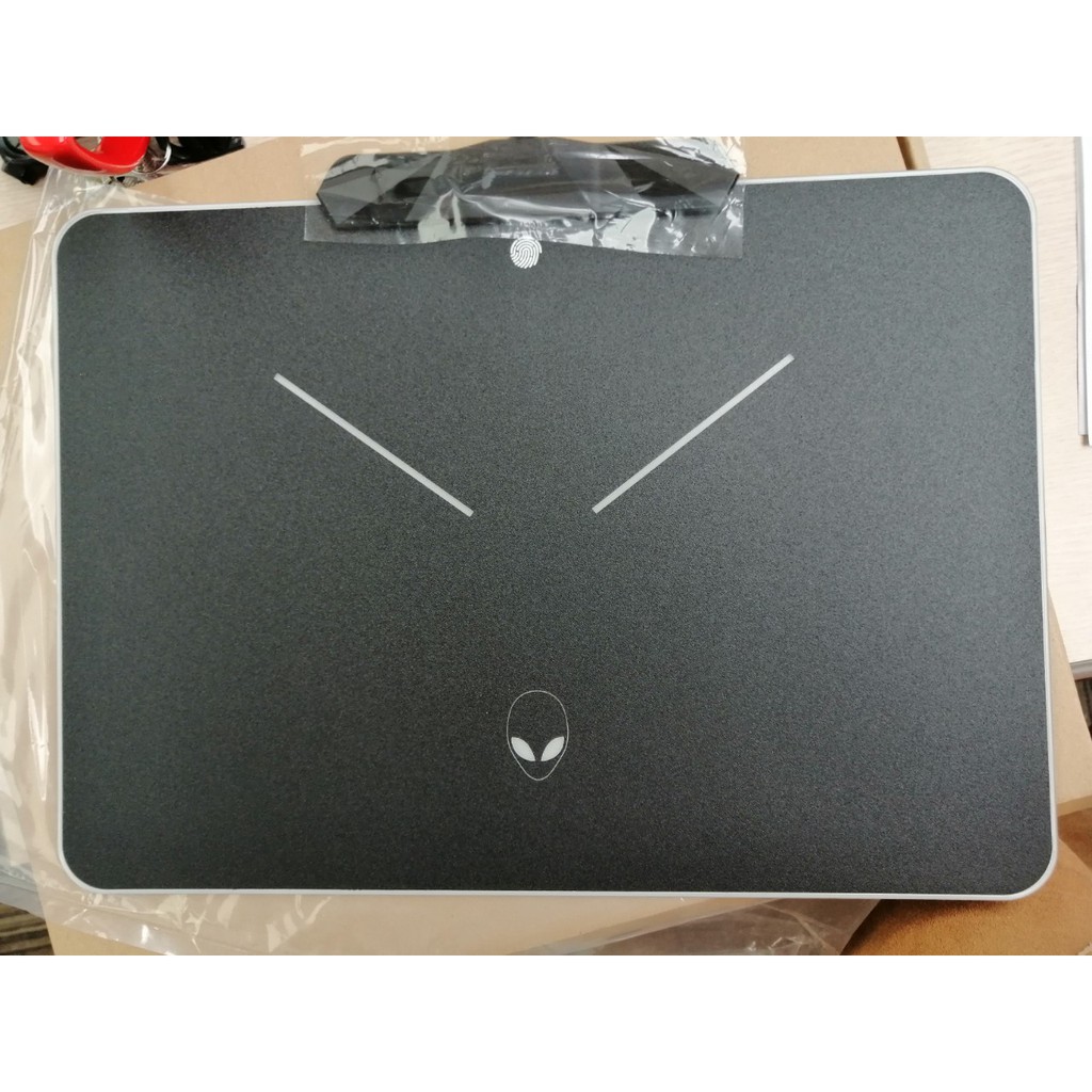 Mua Lót chuột pad alienware led RGBW sạc không dây giá rẻ nhất TecKi.Vn
