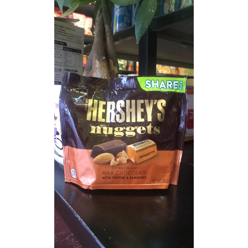 Chocolate Hershey Nuggets Milk Toffee & Almonds 289g (Share Pack