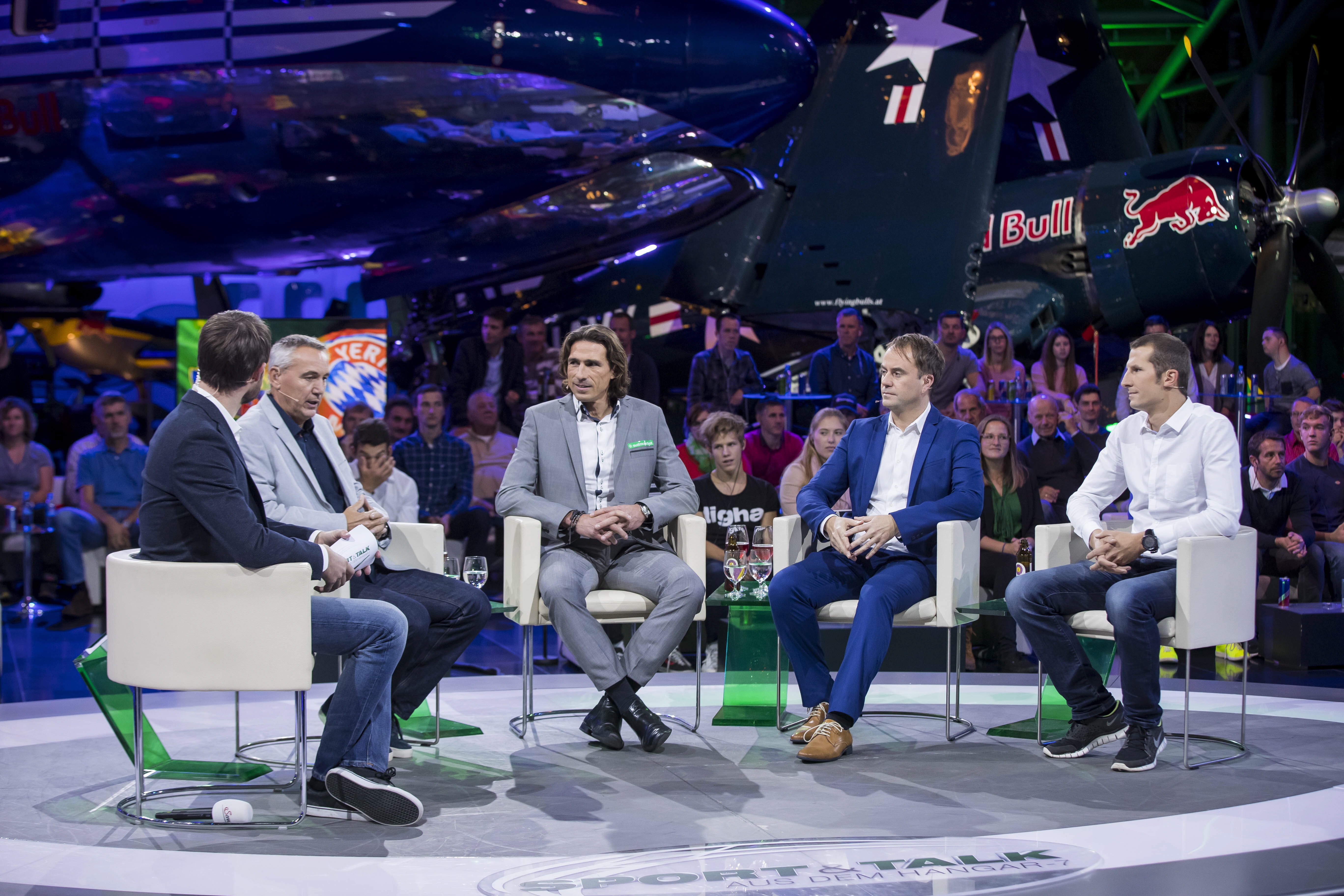 Reisen mit den Bayern „Protagonisten“ in der letzten Reihe Christian