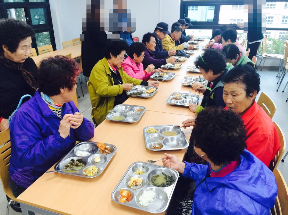 독거노인 무료급식 봉사활동